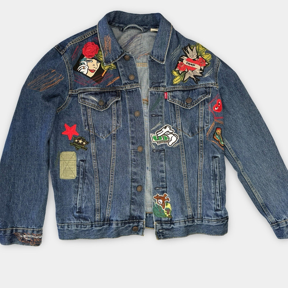 Levi’s Women’s Denim Jacket M Custom Los Angeles Patchwork Retro Style - Picture 6 of 16